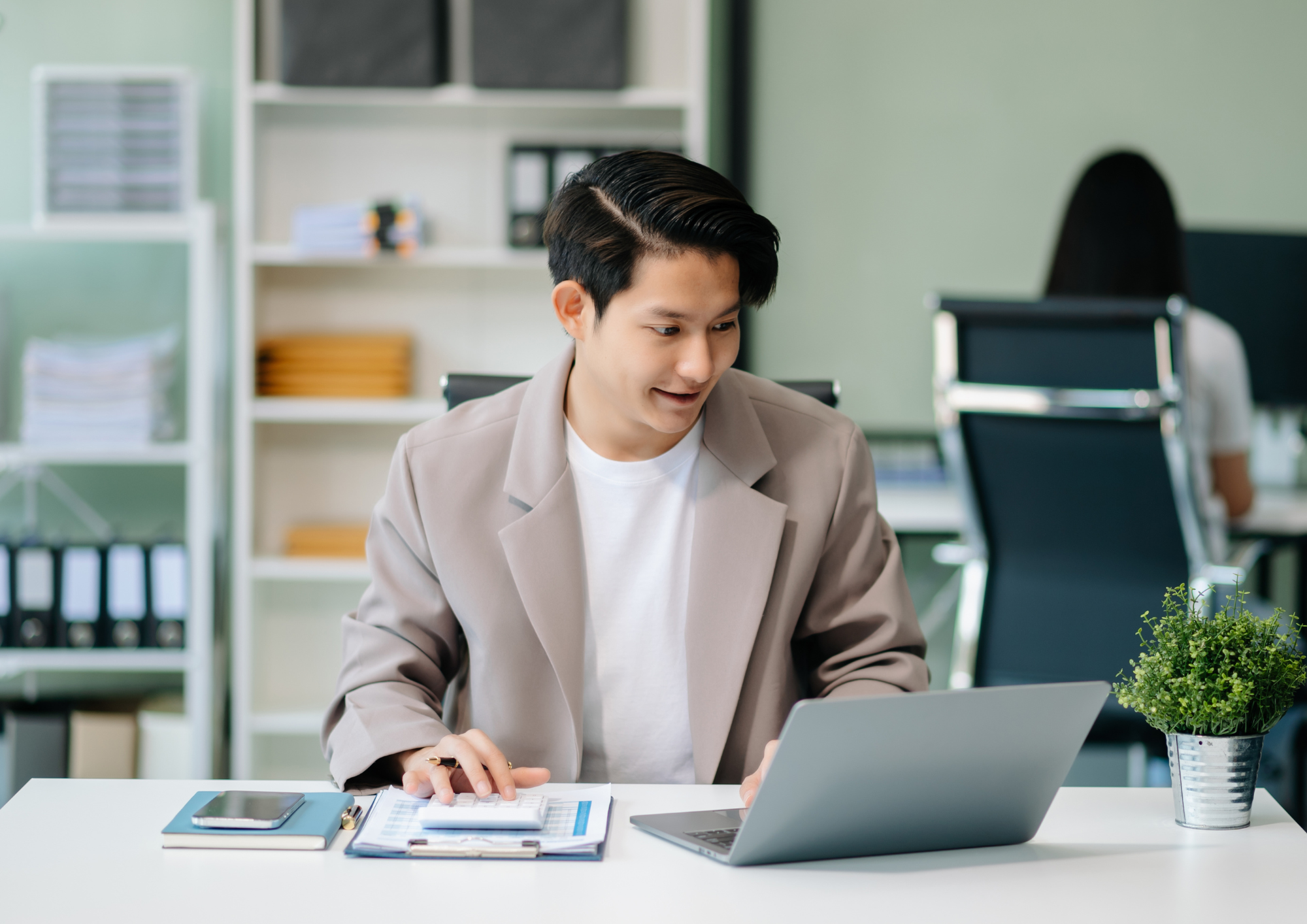 dantiv team helping ecommerce brands & SMEs setup customer segmentation for email marketing